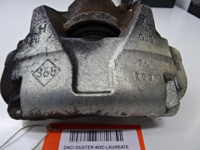 REMKLAUW VOOR LINKS Dacia DUSTER 4/10 - 18