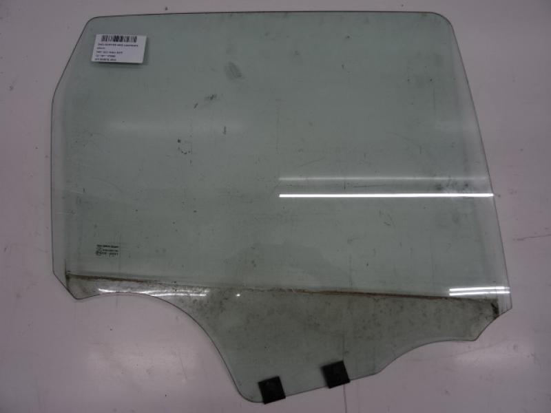 RIGHT REAR DOOR WINDOW Dacia DUSTER 4/10 - 18