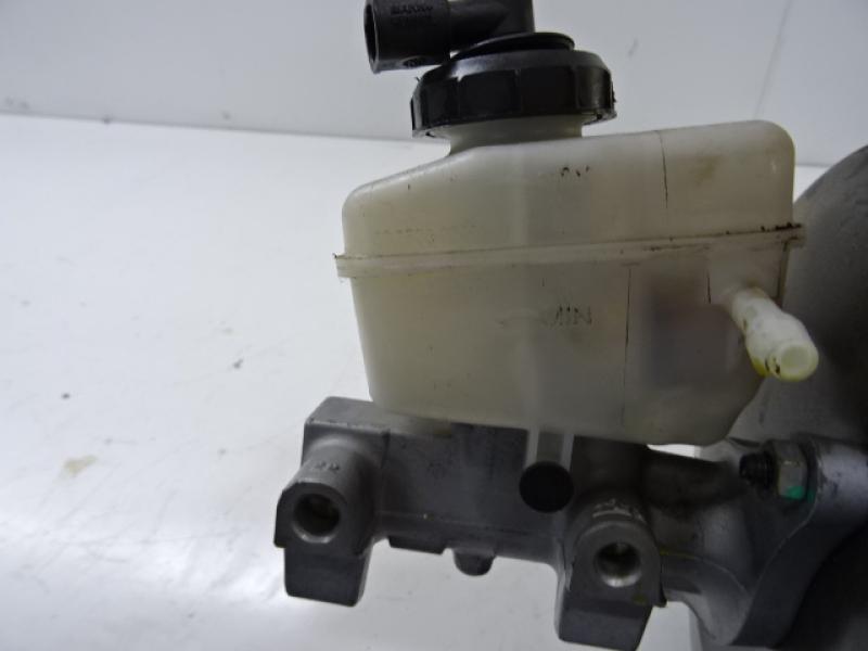 HOOFDREMCILINDER Dacia DUSTER 4/10 - 18