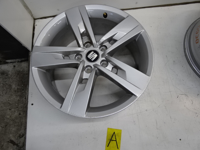 VELGEN Seat LEON (3) (5F) FaceLift 1/17 - 5/20