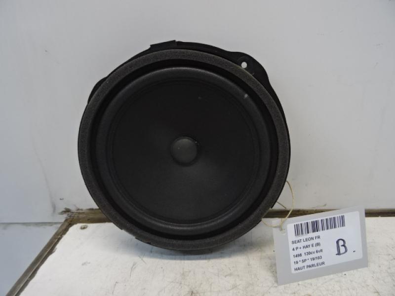 SPEAKER Seat LEON (3) (5F) FaceLift 1/17 - 5/20