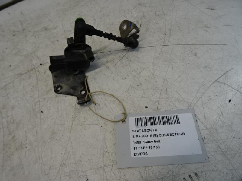 DIVERS Seat LEON (3) (5F) FaceLift 1/17 - 5/20