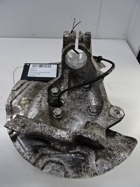 WIELNAAF VOOR RECHTS Bmw 1 E81/87 4/07 - 12