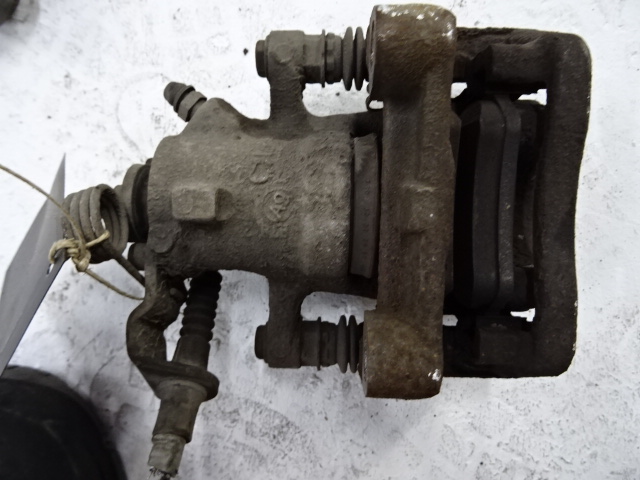 REMKLAUW ACHTER LINKS Opel MERIVA A - 10