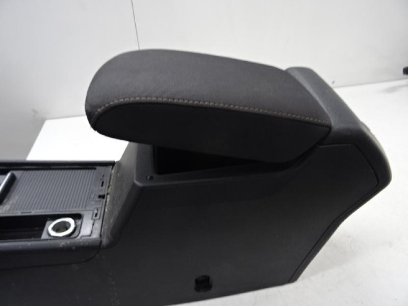 ACCOUDOIR CENTRAL Vw GOLF VII 11/12 - 17