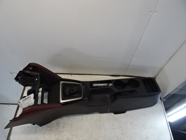MIDDENCONSOLE Mazda CX-3 02/15 - 2/18