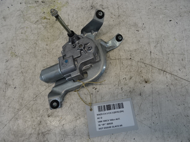 MOTEUR D&#039;ESSUIE-GLACE ARRIERE Mazda CX-3 02/15 - 2/18
