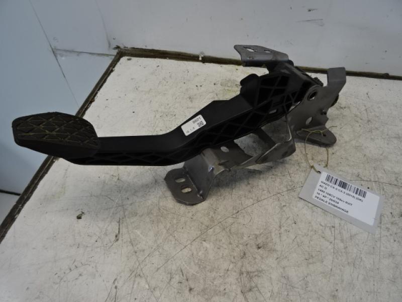 KUPPLUNGSPEDAL Mazda CX-3 02/15 - 2/18