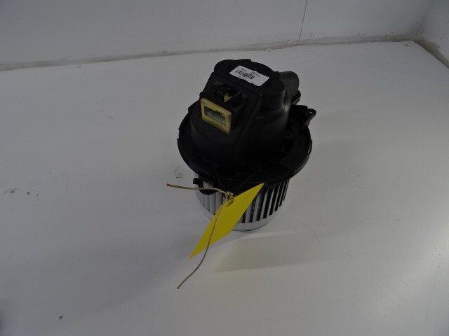 MOTEUR DE CHAUFFAGE Dacia LODGY 3/12+