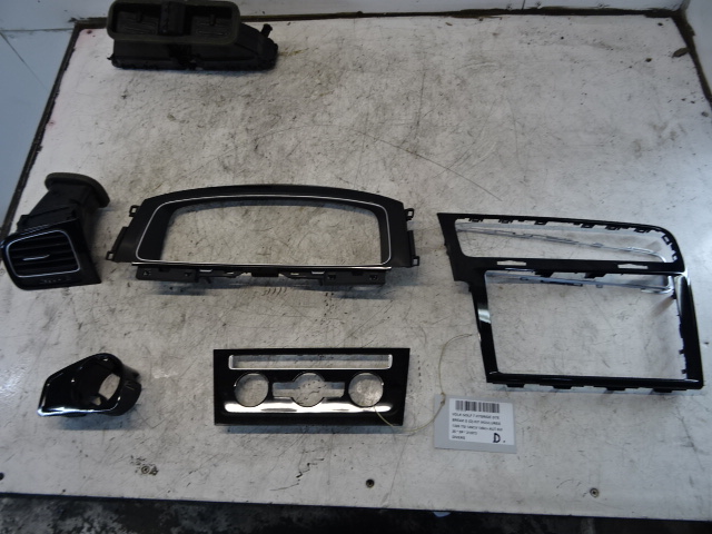 DIVERS Vw GOLF VII 1/17 - 2/20 FaceLift