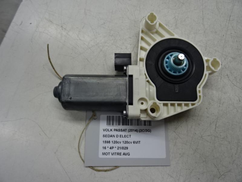 MOTOR RUITMECHANISME VOOR LINKS Vw PASSAT 11/14 - 19
