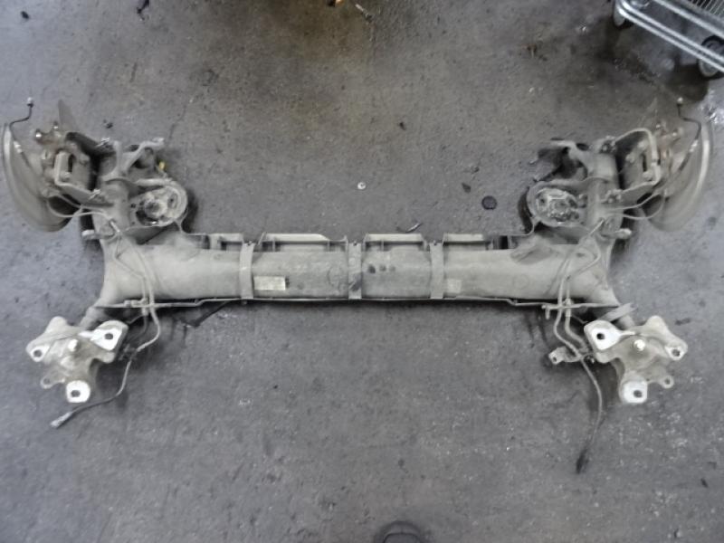 ACHTERAS Renault SCENIC 9/16+