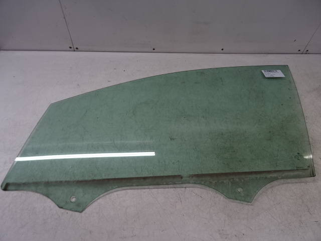 LEFT FRONT DOOR WINDOW Vw GOLF SPORTSVAN 5/14 - 10/17