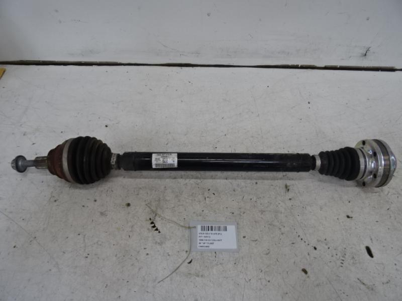 AANDRIJFAS VOOR RECHTS Vw GOLF VIII 2/20+