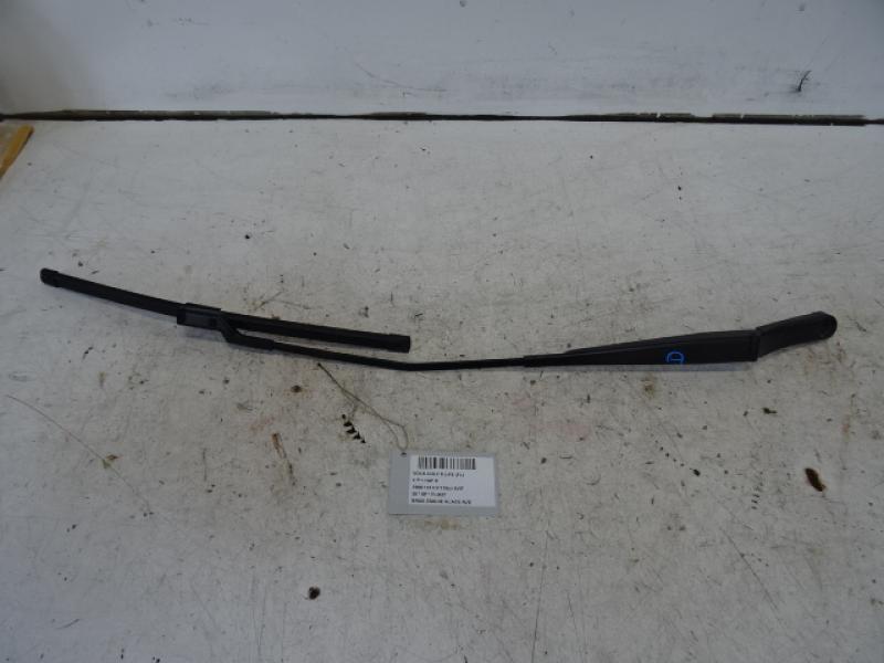 RUITENWISSERARM RECHTS VOOR Vw GOLF VIII 2/20+