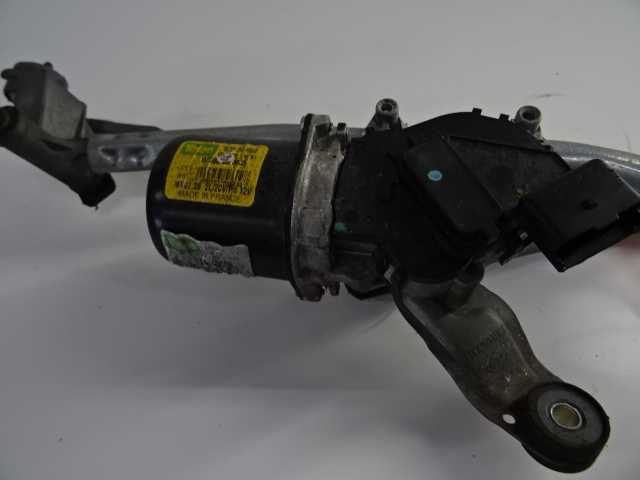 MOTEUR D&#039;ESSUIE-GLACE AVANT Renault MEGANCE CC -4/10