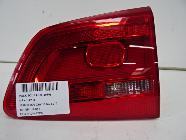 FEU ARRIERE DROIT DE HAYON Vw TOURAN 08/10 - 15
