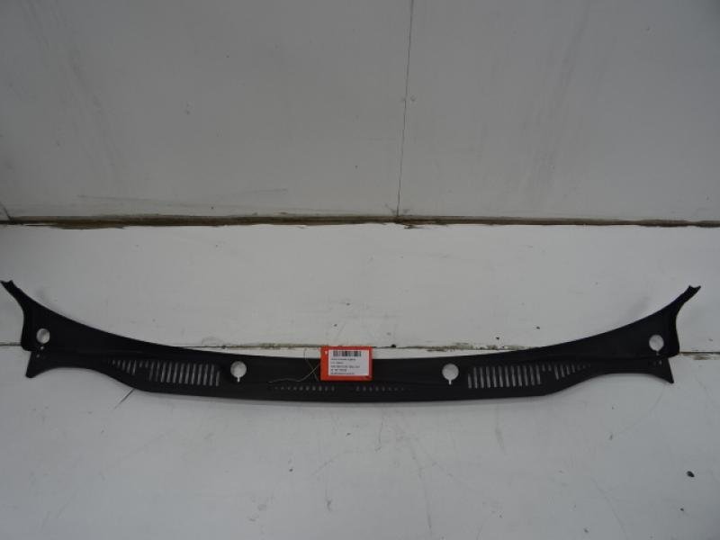 PLASTIQUE D'AUVENT Vw TOURAN 08/10 - 15