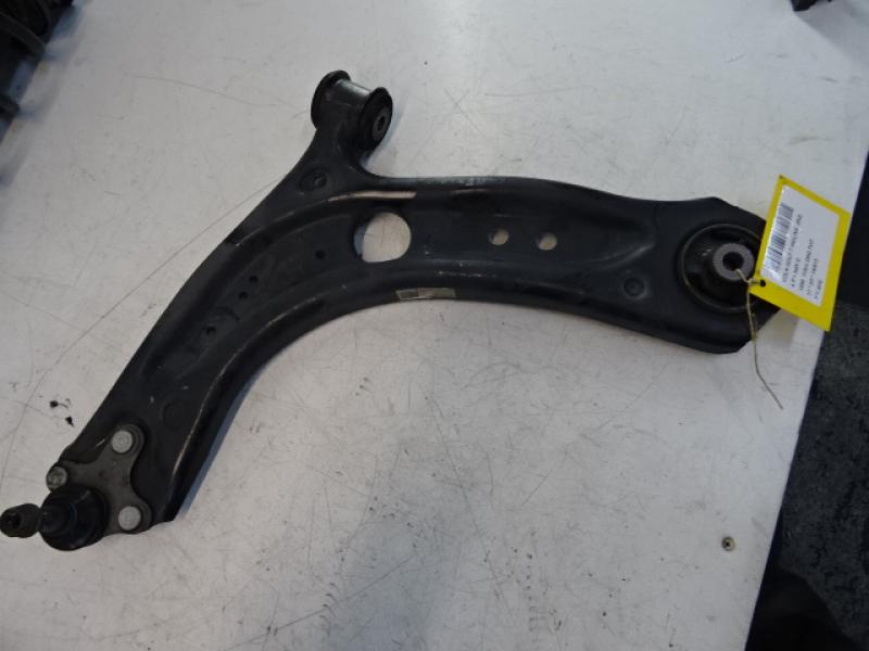 DRAAGARM VOOR LINKS Vw GOLF VII 1/17 - 2/20 FaceLift