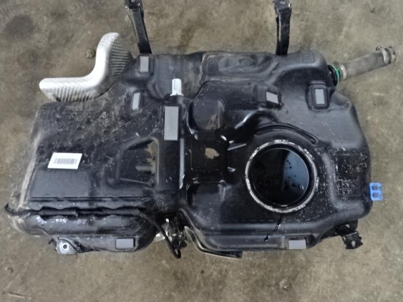 RESERVOIR DIESEL Mercedes-Benz A W177 18 - 2/23