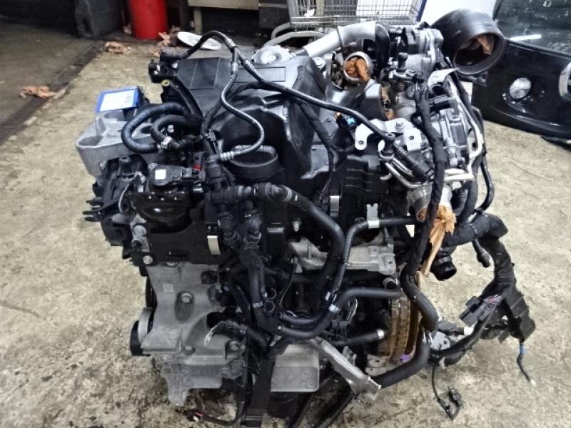 MOTOR Mercedes-Benz A W177 18 - 2/23