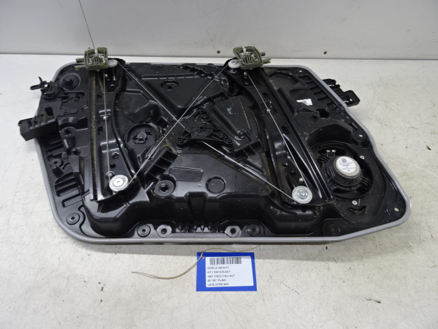 RUITMECHANISME VOOR RECHTS Mercedes-Benz A W177 18 - 2/23