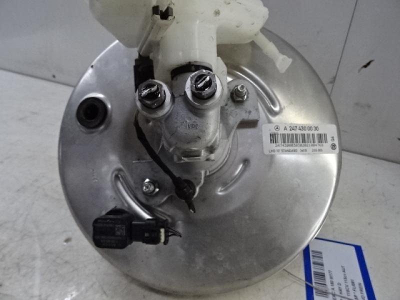 REMBEKRACHTIGER Mercedes-Benz A W177 18 - 2/23