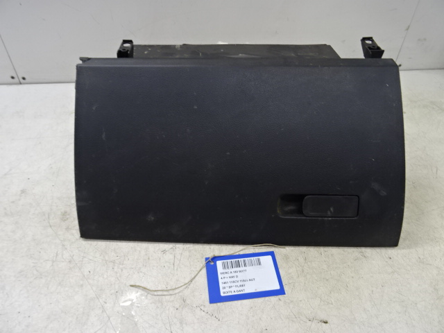 BOITE A GANT Mercedes-Benz A W177 18 - 2/23