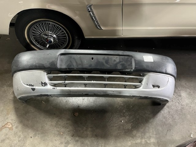 VOORBUMPER Peugeot PARTNER - 09