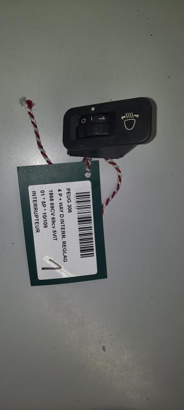 SCHAKELAAR Peugeot 306 5/97+