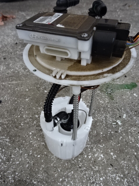 DIESEL POMP Hyundai TUCSON (2) 09/15 - 09/18
