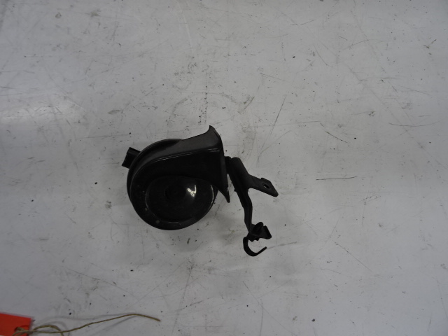 CLAXON Hyundai TUCSON (2) 09/15 - 09/18