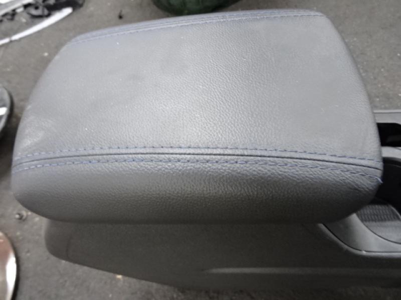 ARMLEHNE Hyundai TUCSON (2) 09/15 - 09/18