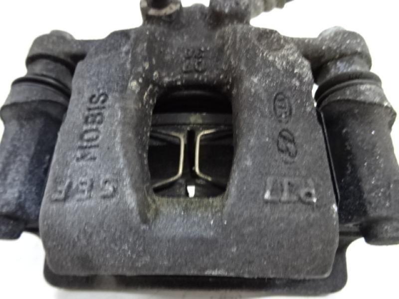 MACHOIRE ARRIERE GAUCHE Hyundai TUCSON (2) 09/15 - 09/18