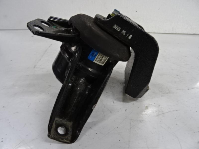ENGINE MOUNT Hyundai TUCSON (2) 09/15 - 09/18