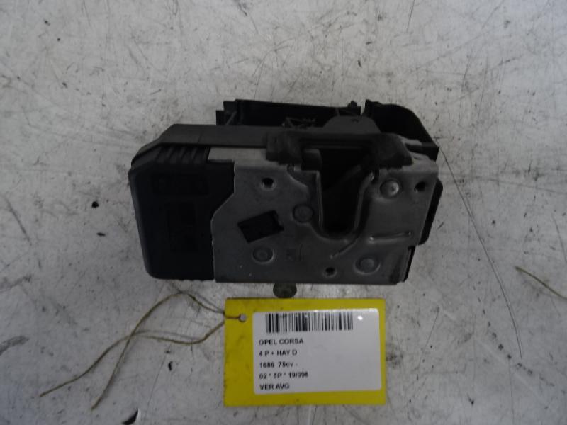 VERGRENDELING VOOR LINKS Opel CORSA C 09/00 - 10/06