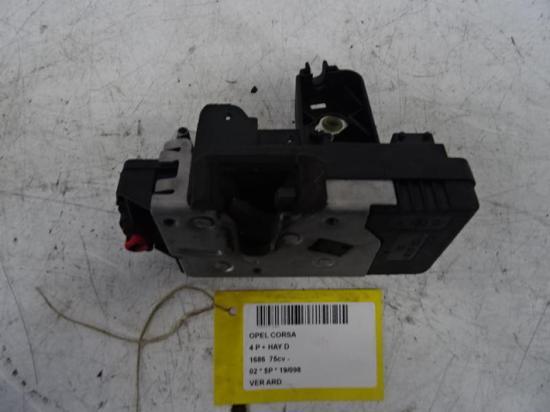 VERGRENDELING ACHTER RECHTS Opel CORSA C 09/00 - 10/06