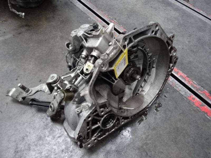 GEARBOX Opel CORSA C 09/00 - 10/06