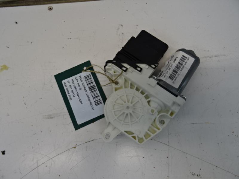 MOTOR RUITMECHANISME ACHTER LINKS Vw TOURAN 07 - 08/10