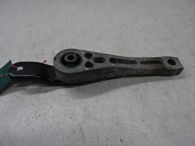 GETRIEBE HALTERUNG Vw GOLF V 11/03 - 08