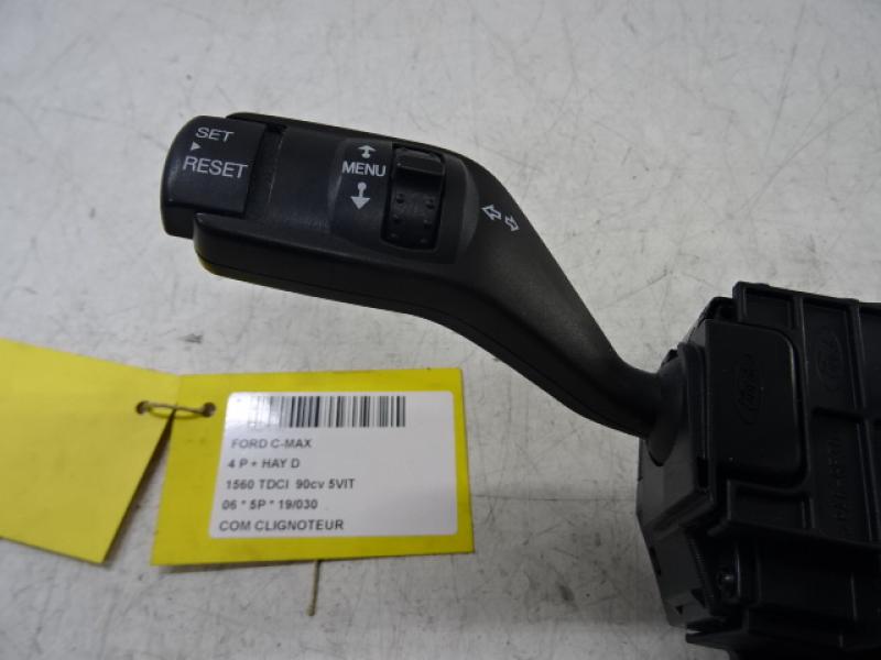 COMMODO DE CLIGNOTEURS Ford FOCUS C-MAX - 07