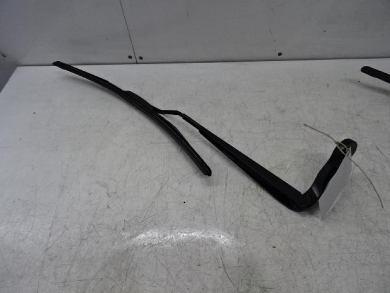 RIGHT FRONT WIPER ARM Mini F56 3-portes : 11/13 >