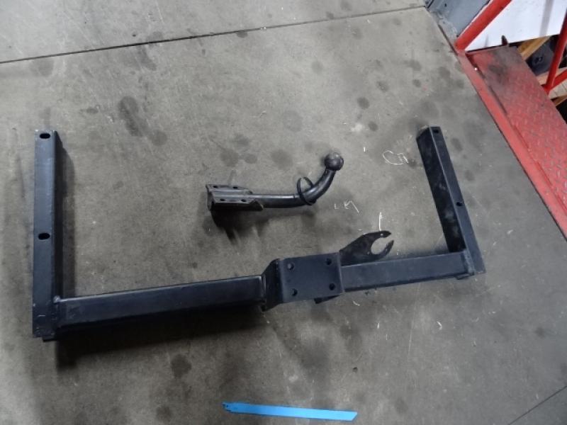 ATTACHE-REMORQUE Vw PASSAT 11/96 - 09/00