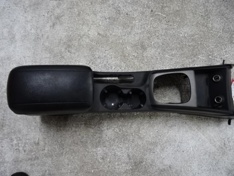 MITTELKONSOLE Hyundai I30 07 - 10