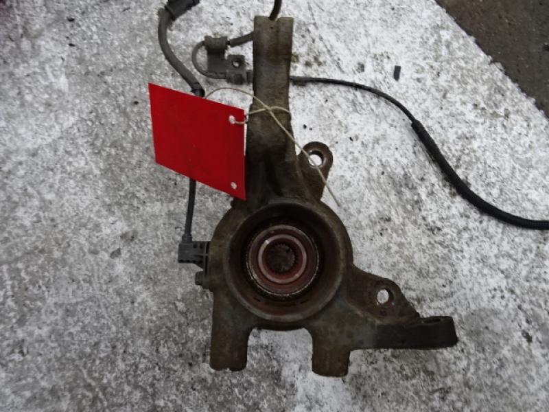 WIELNAAF VOOR RECHTS Hyundai I30 07 - 10