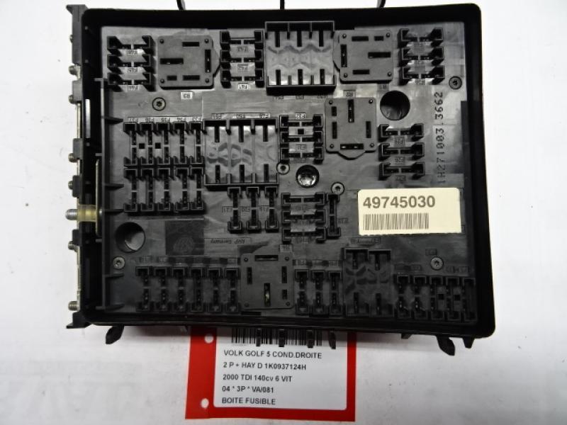BOITE A FUSIBLES Vw GOLF V 11/03 - 08