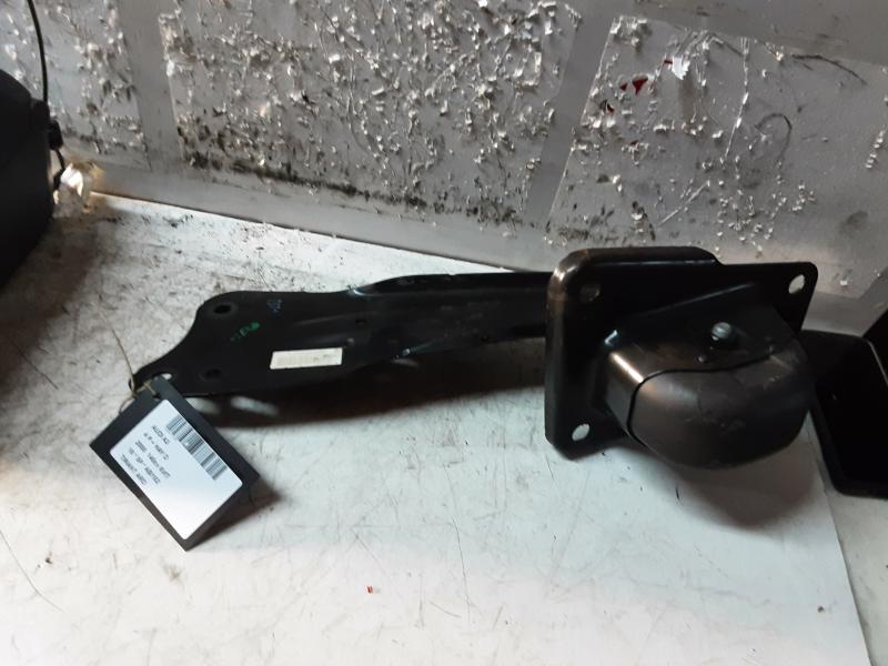 TIRANT ARRIERE DROIT Audi A3 8/08 - 12