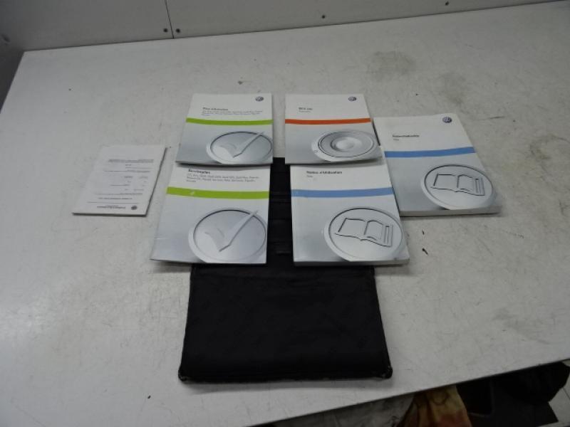 MANUEL D'UTILISATION Vw POLO (6R) 6/09 - 4/14