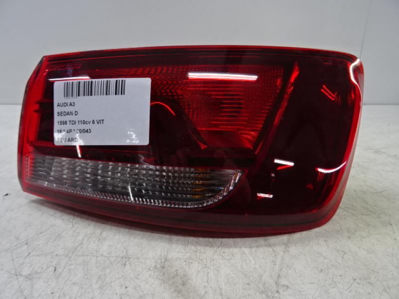 RUCKLICHT RECHTS Audi A3 4D 5/13 - 16