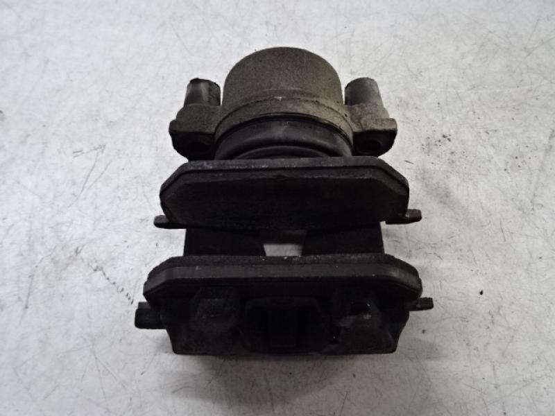 REMKLAUW VOOR RECHTS Audi A3 4D 5/13 - 16